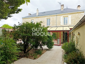 maison-villa à la vente -   85200  FONTENAY-LE-COMTE, surface 137,7 m2 vente maison-villa - APR741636